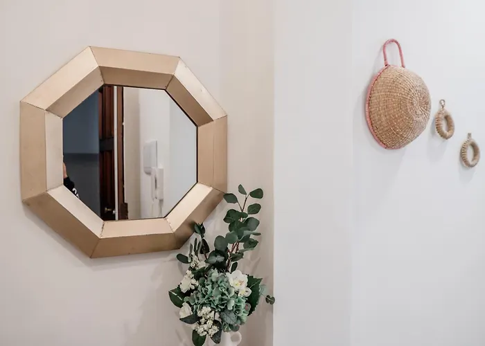 Poesis - 80mq , Murat - Fino A 6 Ospiti * Bari